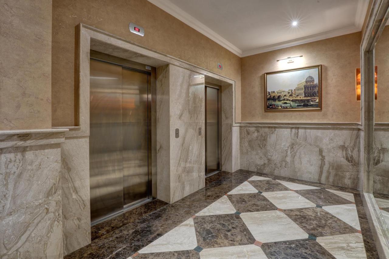 Luxury Center In Grand Karavel Апартаменти Варна